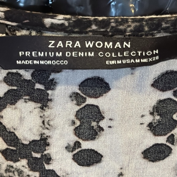 Zara, black white reptile, snake print, baby doll, mini dress, medium - Picture 7 of 10